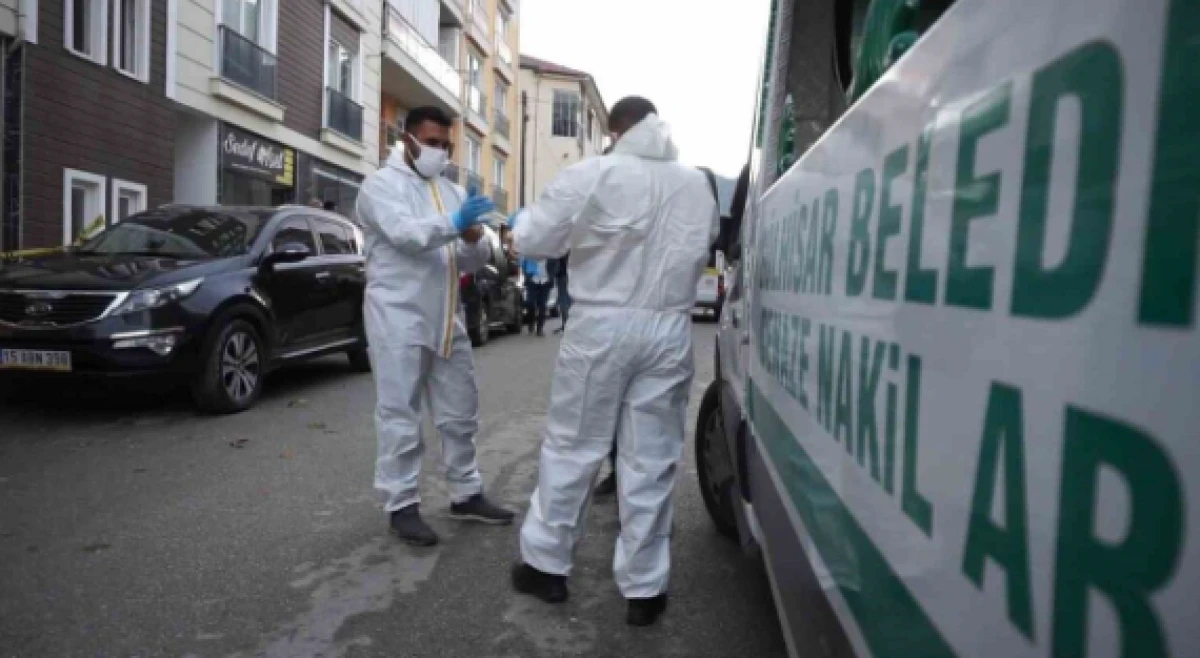 1 aydır haber alınamayan kadın evinde ölü bulundu