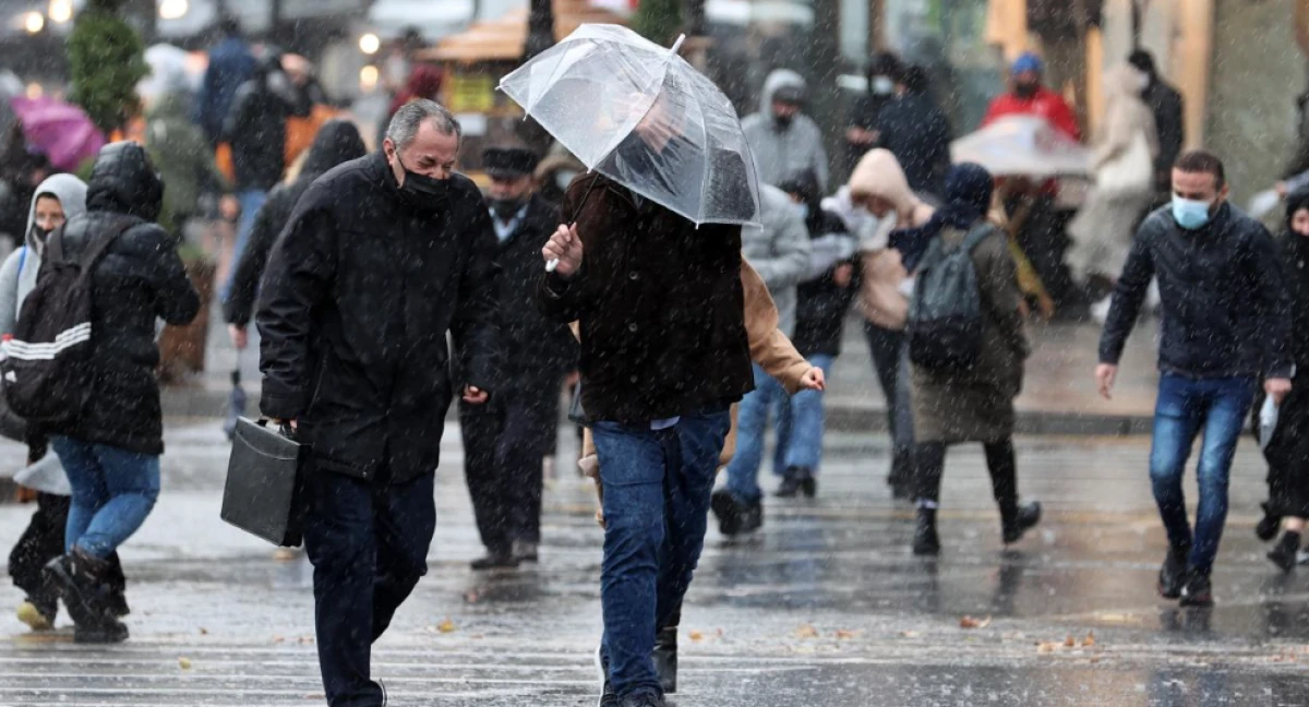 54 il i&ccedil;in fırtına ve kuvvetli yağış uyarısı