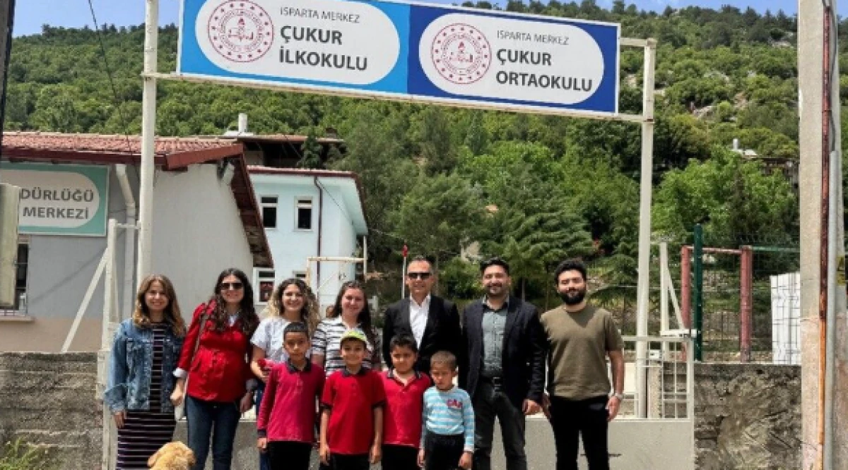 99 köyümüzde okul varmış