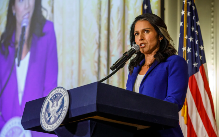 ABD Ulusal Güvenlik Direktörü  kutsal fesleğen Tulsi Gabbard