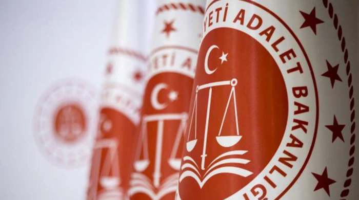 Adalet Bakanlığı'na 15 bin s&ouml;zleşmeli personel alınacak