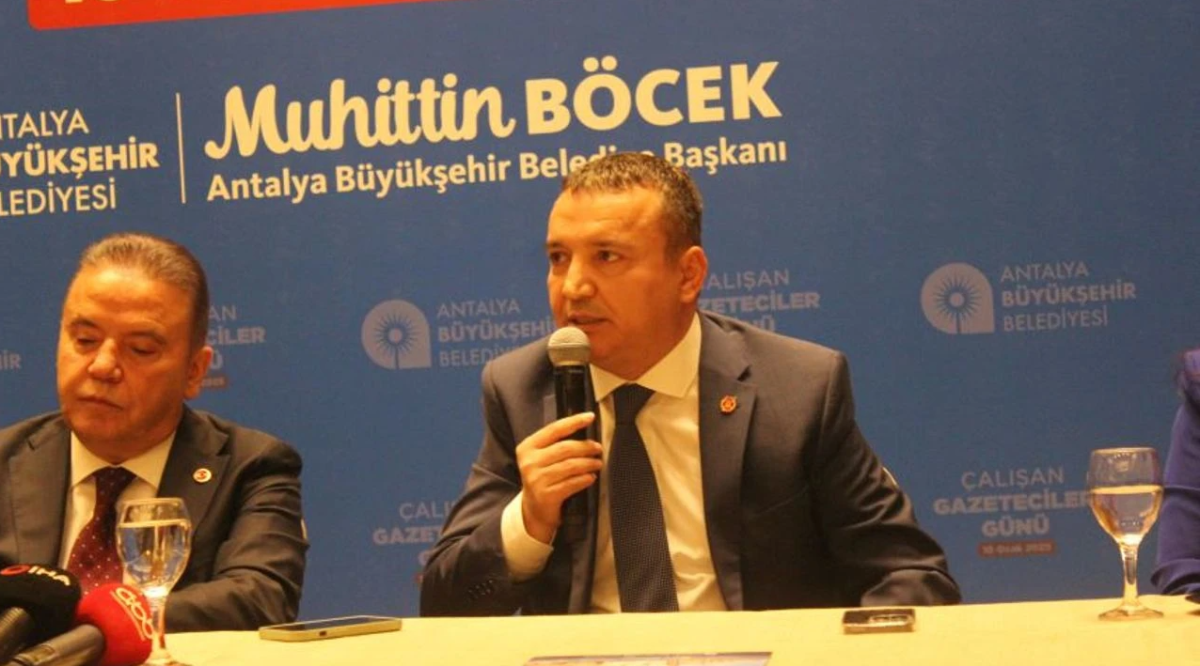 AGC Başkanı Taş: Gazetecilik Meslek Yasası bir an önce çıkmalı