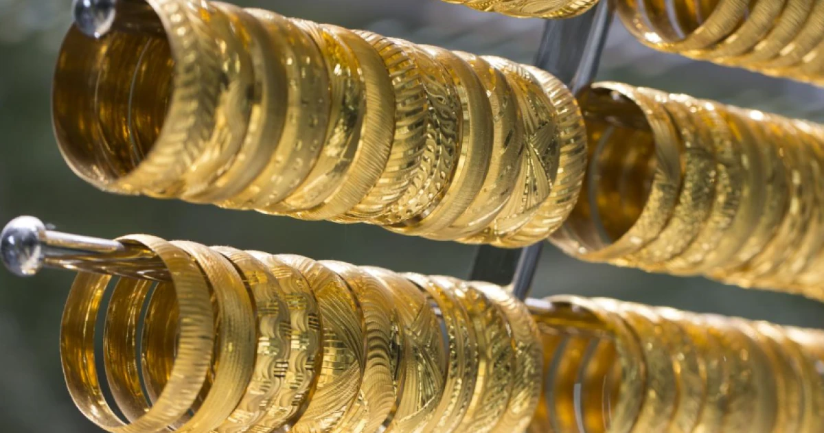 Altın ve g&uuml;m&uuml;ş tarihi zirvesini yukarı taşıdı