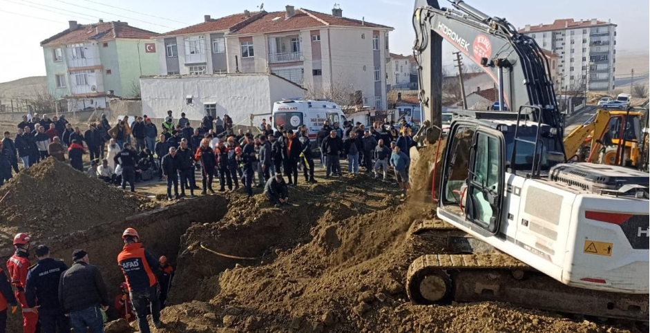 Ankara'da bir inşaatta göçük: 2 işçi hayatını kaybetti