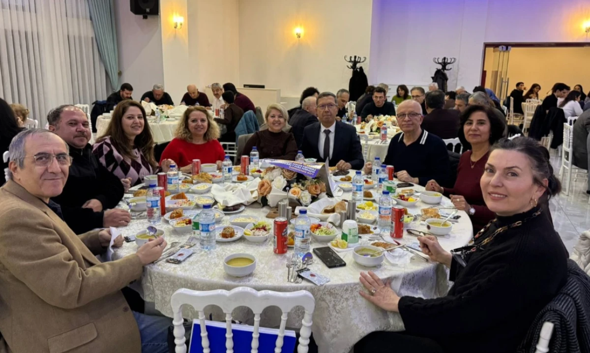 Ankara&rsquo;daki ISPARTA&rsquo;lılar Geleneksel iftarda buluştu