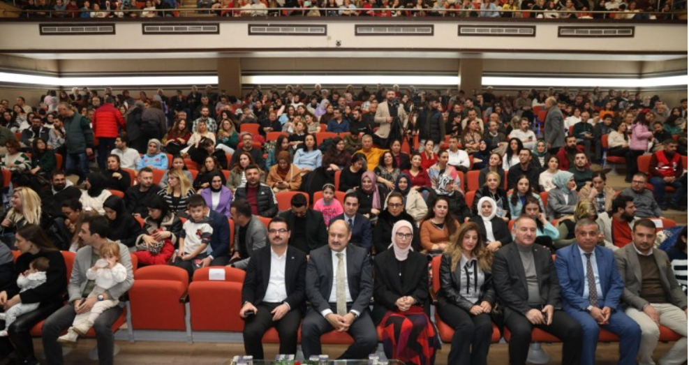 Antakya Medeniyetler Korosu, Şanlıurfa’da Unutulmaz Bir Konser Verdi