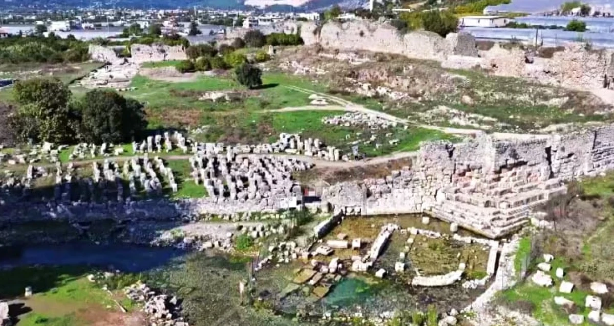 Antalya'da 43 yıldır aranan Zeus tapınağı bulundu