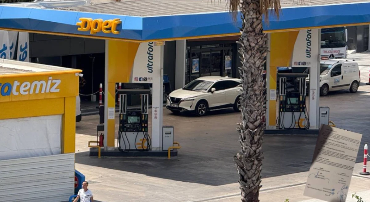 Antalya'da kaçak istasyona nasıl ruhsat verildi!