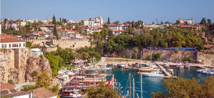 Antalya’da kültür turizmi hız kesmiyor... Turistler o bölgeye akın ediyor