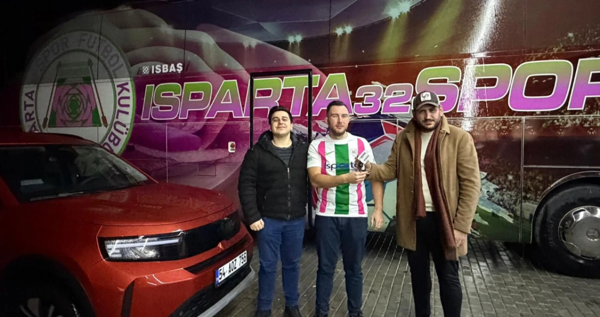 Araba &ccedil;ıkan talihli: Isparta 32 Spor&rsquo;u hi&ccedil; bir zaman unutmayacağım