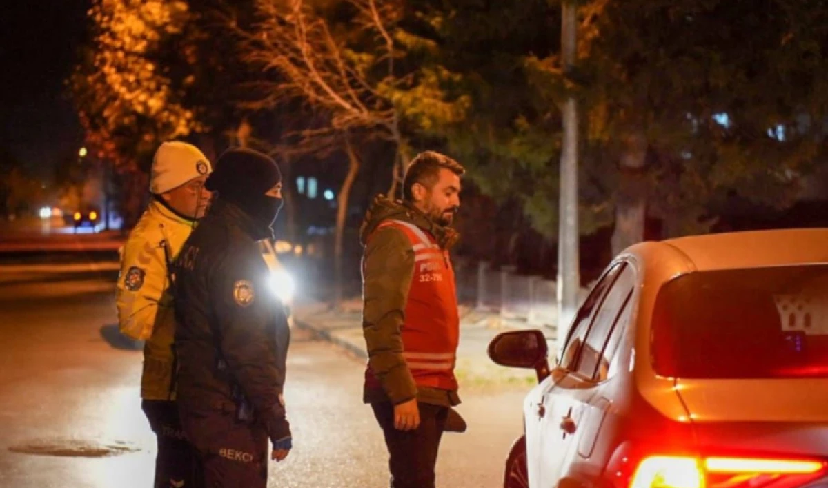 Aranan 34 ş&uuml;pheli yakalandı