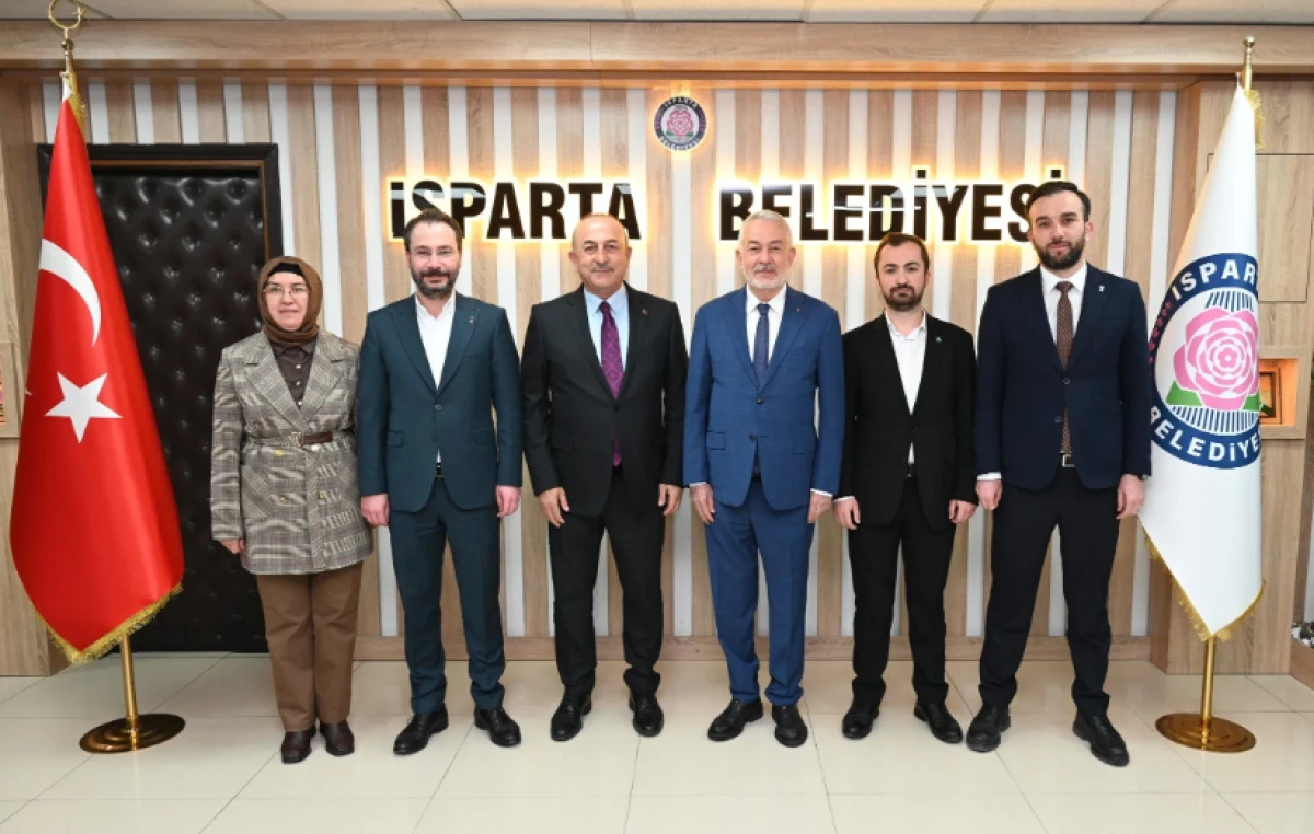 Başkanımızın hizmetlerini gururla takip ediyoruz