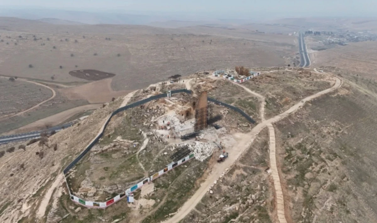 Bir yılda 400 bin kişi Zerzevan'a akın etti