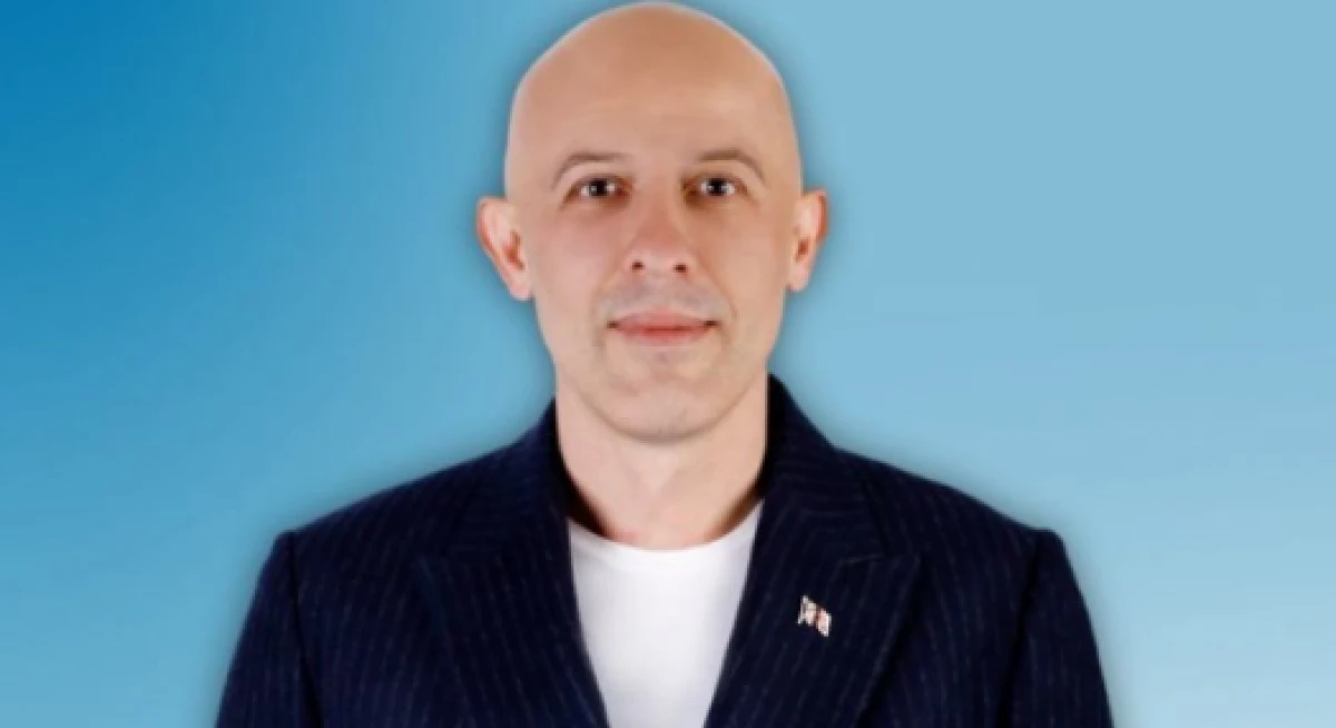 BOR&Ccedil;LA AYAKTA DURUYORUZ, ZENGİNLER DAHA ZENGİNLEŞİYOR