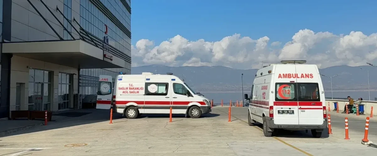 Burdur’da öğrenciler yemekten zehirlendi