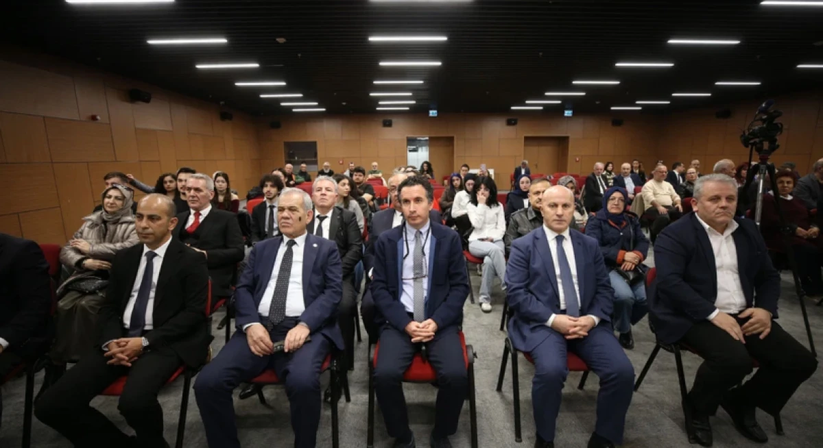 &Ccedil;anakkale'de "Marmara B&ouml;lge &Ccedil;alıştayı" başladı: "Medya Meslek Yasası" masaya yatırıldı