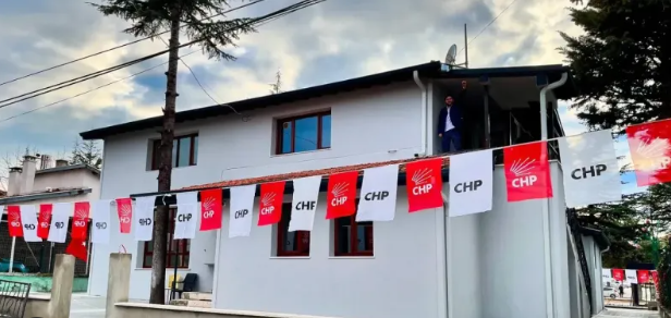 CHP Isparta İl Başkanlığı Yeni Binasına Taşınıyor