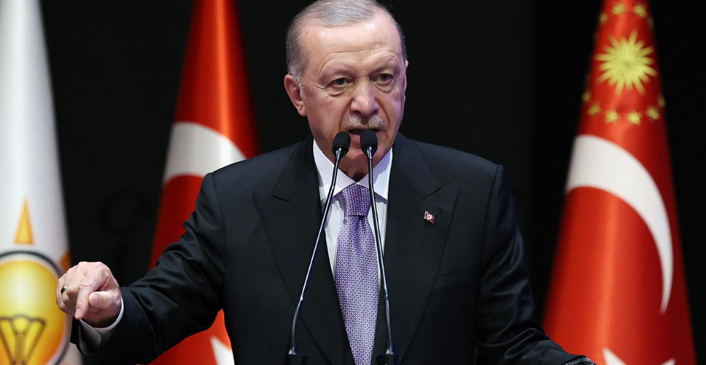 Cumhurbaşkanı Erdoğan: Özel'in millete bir özür borcu olduğuna inanıyoruz