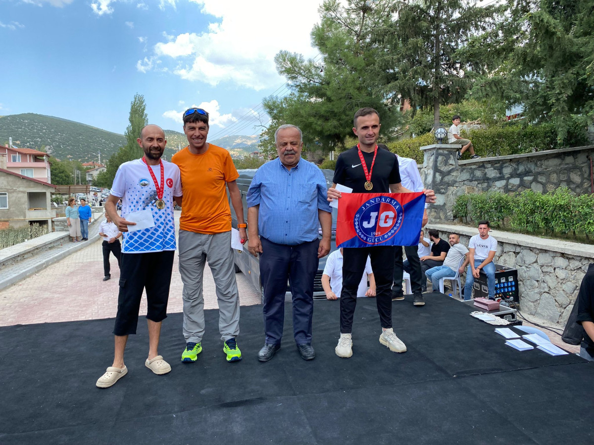 Davraz Sky Run ödülleri sahiplerini buldu