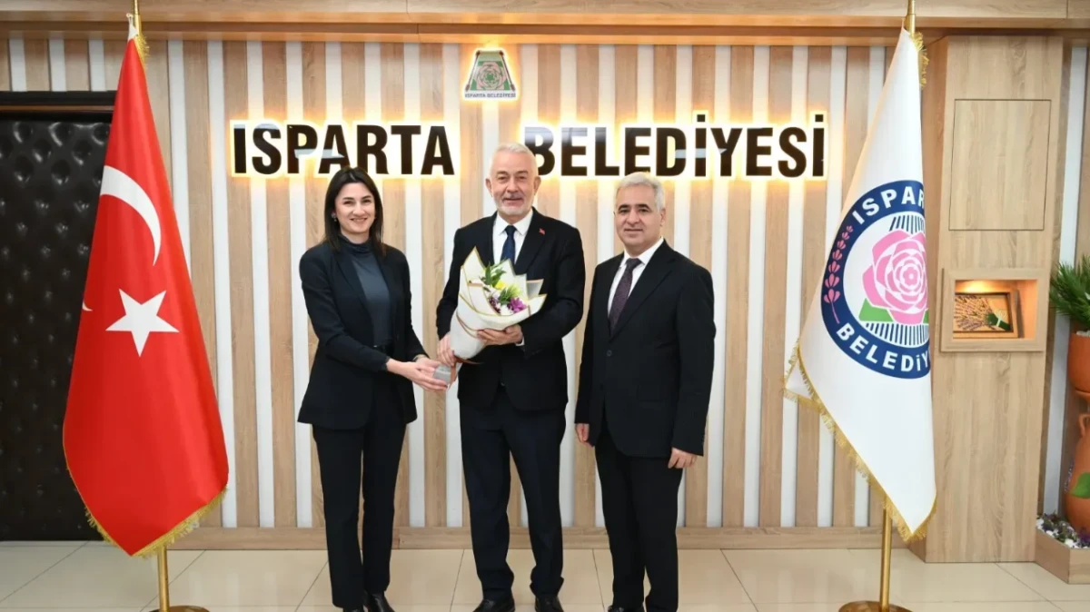 Defterdar Erdem: &ldquo;Isparta Belediyesi&rsquo;nin hi&ccedil; borcu yok&rdquo;