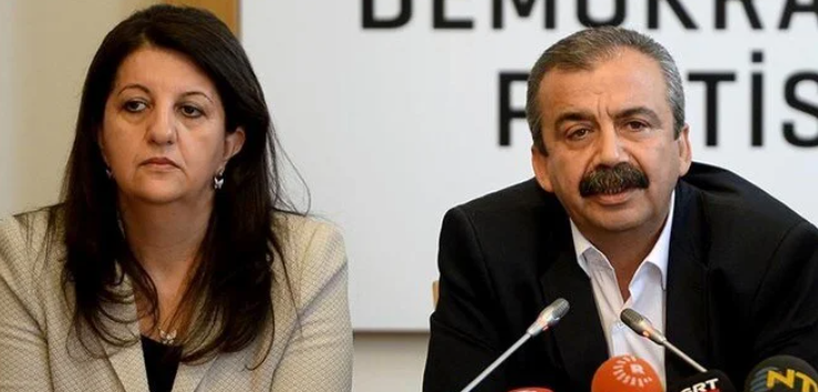 DEM Parti heyeti İmralı'ya gitti