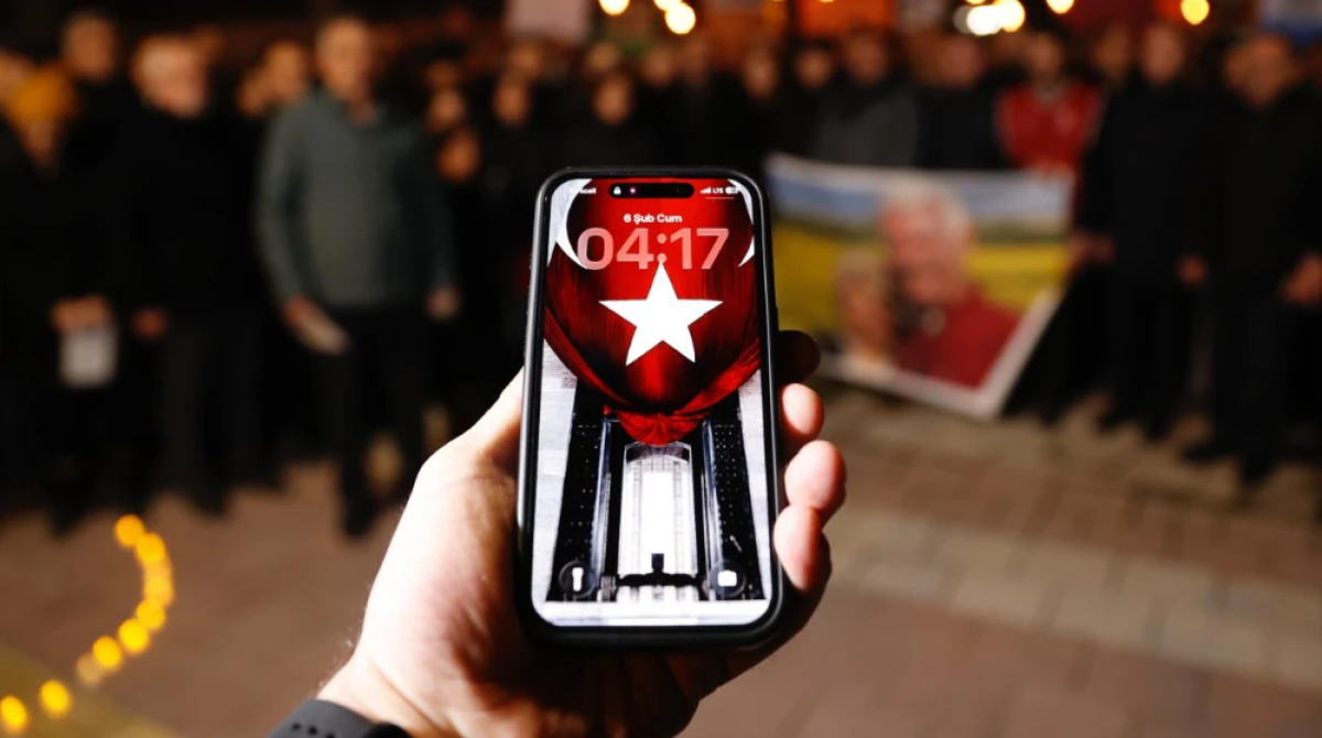 Depremlerde hayatını kaybedenler anıldı