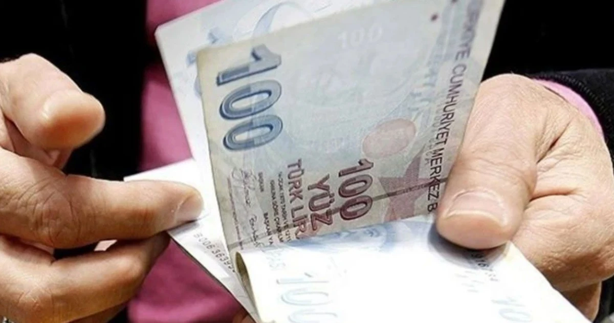 Emeklilerin zam farkı &ouml;demesinin tarihi belli oldu