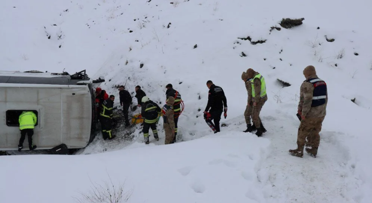 Erzincan'da şoför hayatını kaybettiği kazada kendini feda etmiş! 26 kişiyi böyle kurtarmış