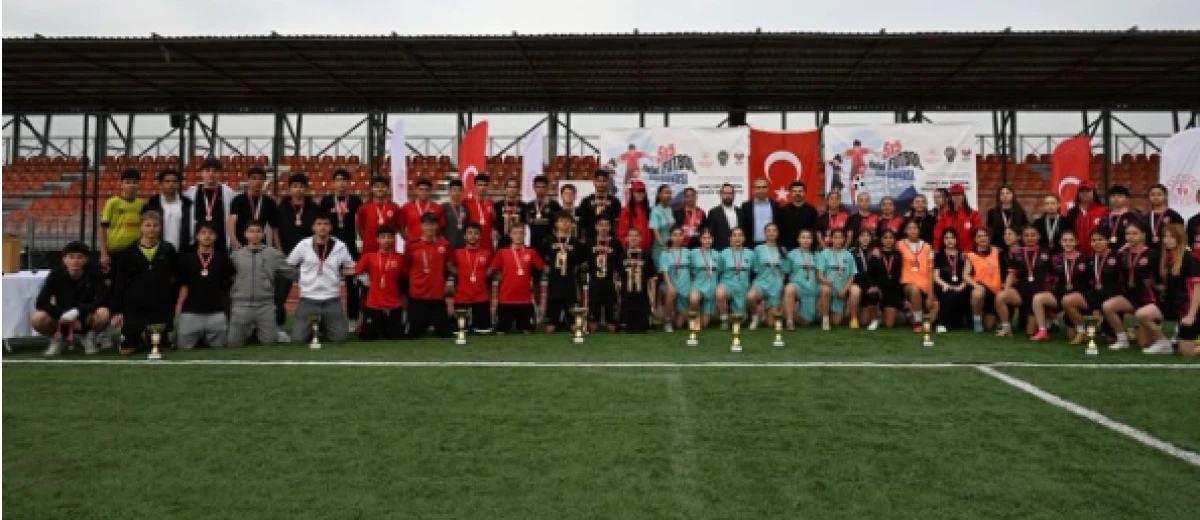 Gen&ccedil;ler Sporda, Gelecek Emniyette!