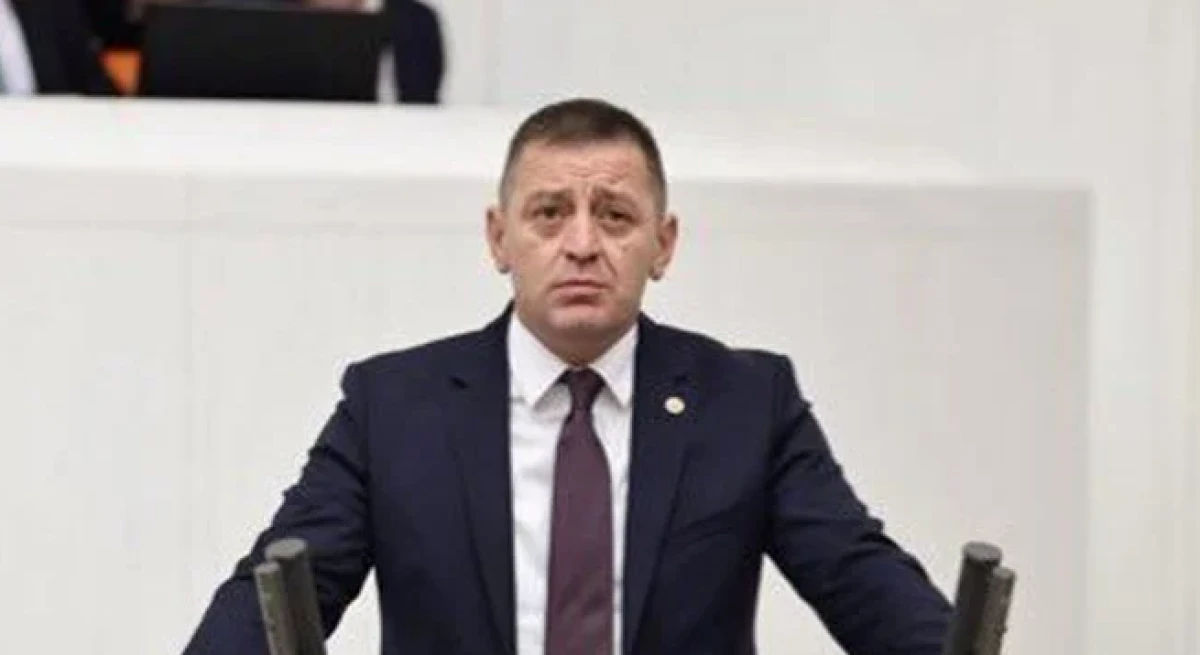 H. BASRİ S&Ouml;NMEZ ACABA NE YAPTIĞININ FARKINDA MIDIR?  BAKAN YERLİKAYA&rsquo;YA Nİ&Ccedil;İN DAVA A&Ccedil;TI?