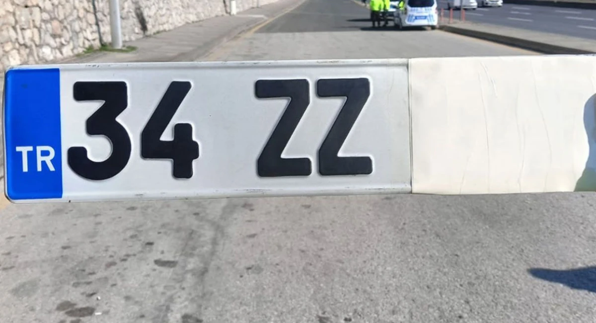 İ&ccedil;işleri Bakanlığı Basın M&uuml;şaviri &Ouml;ymez: "Sahte plakalara 1 Nisan&rsquo;dan itibaren 140 bin lira ceza yazılacak, erteleme yok"