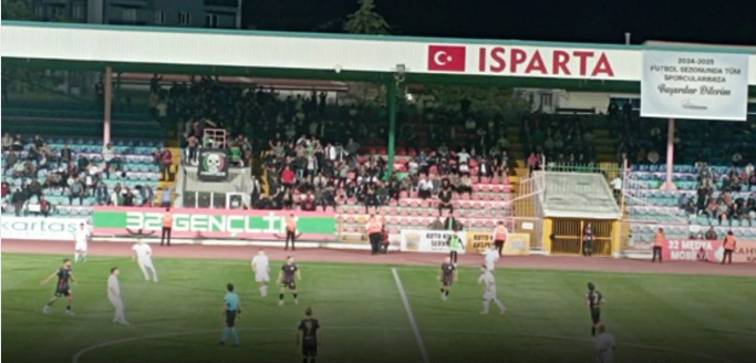 Isparta 32 Spor'a Taraftardan Tam Destek