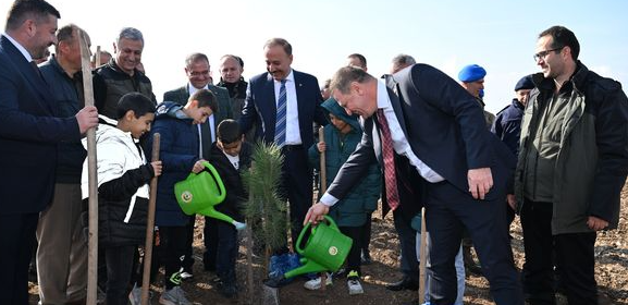 Isparta’da 9 bin fidan toprakla buluştu