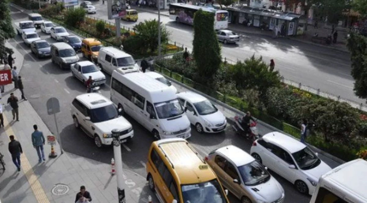 Isparta&rsquo;da ara&ccedil; sayısı hızla artıyor