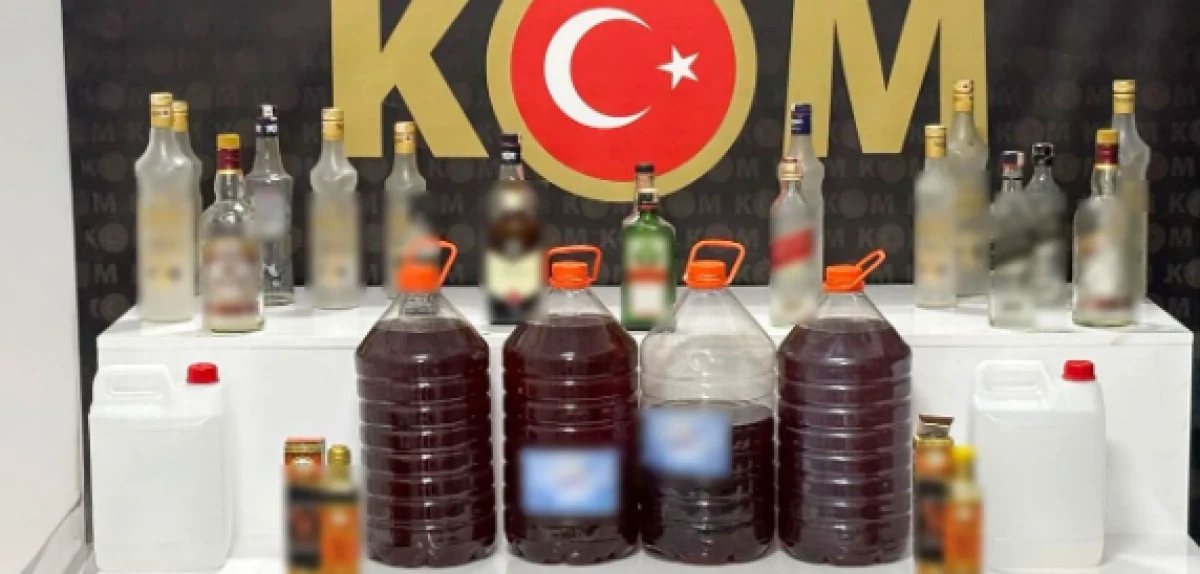 Isparta&rsquo;da Ka&ccedil;ak Alkol ve Sigara Baskını