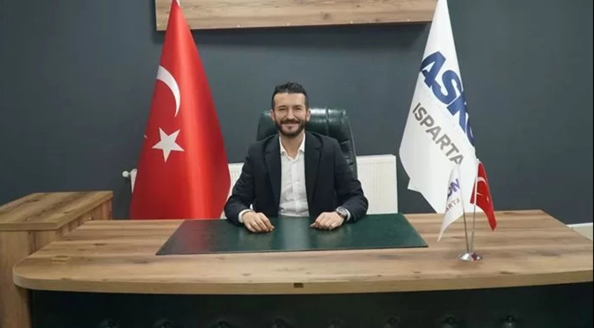 Isparta&rsquo;dan D&uuml;nyaya: Hasan Ali Kınacı&rsquo;nın G&uuml;l Yağı Başarı Hikayesi