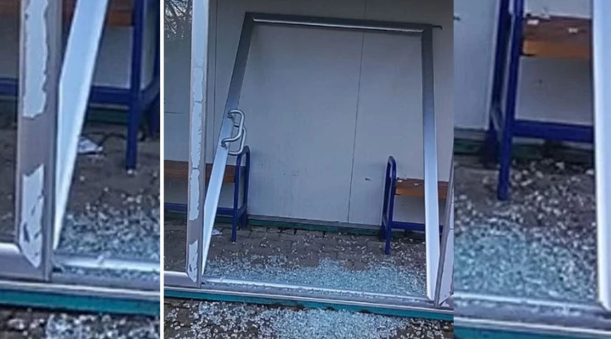 Kamu Malına Saygı Zarar Verdiler! Camları Kırdılar!