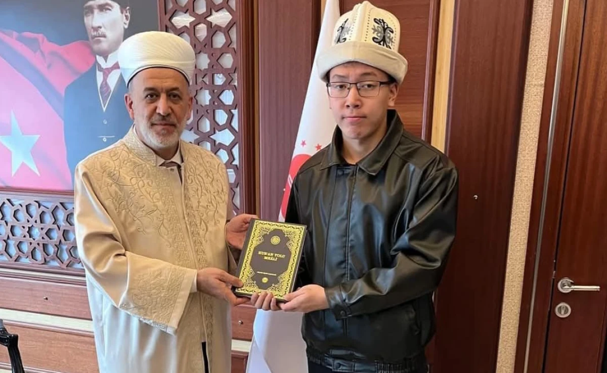 Kırgız Nurmatov m&uuml;sl&uuml;man oldu