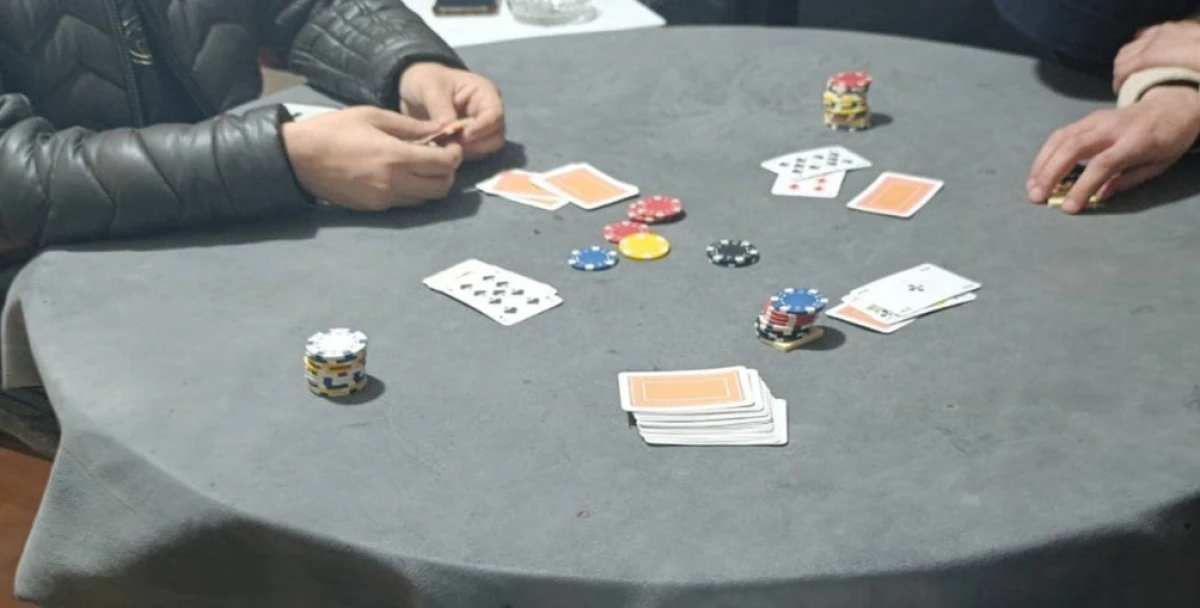 Kumar Oynatan Derneklere Kilit Vuruldu!