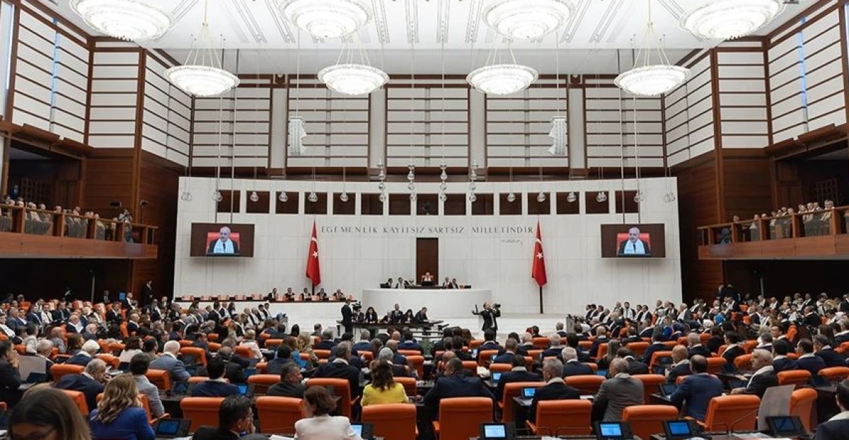 Milletvekili maaşları ne kadar, şartları nasıl? Yılmaz &Ouml;zdil tek tek derledi&hellip;