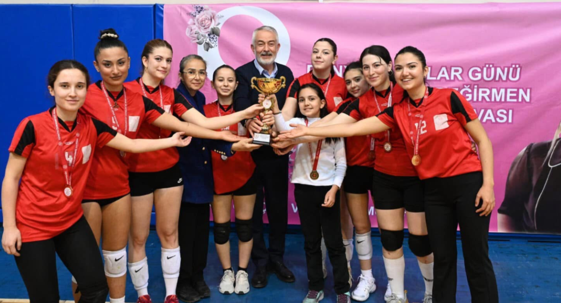 Mürüvvet Başdeğirmen Voleybol Turnuvasının şampiyonu belli oldu