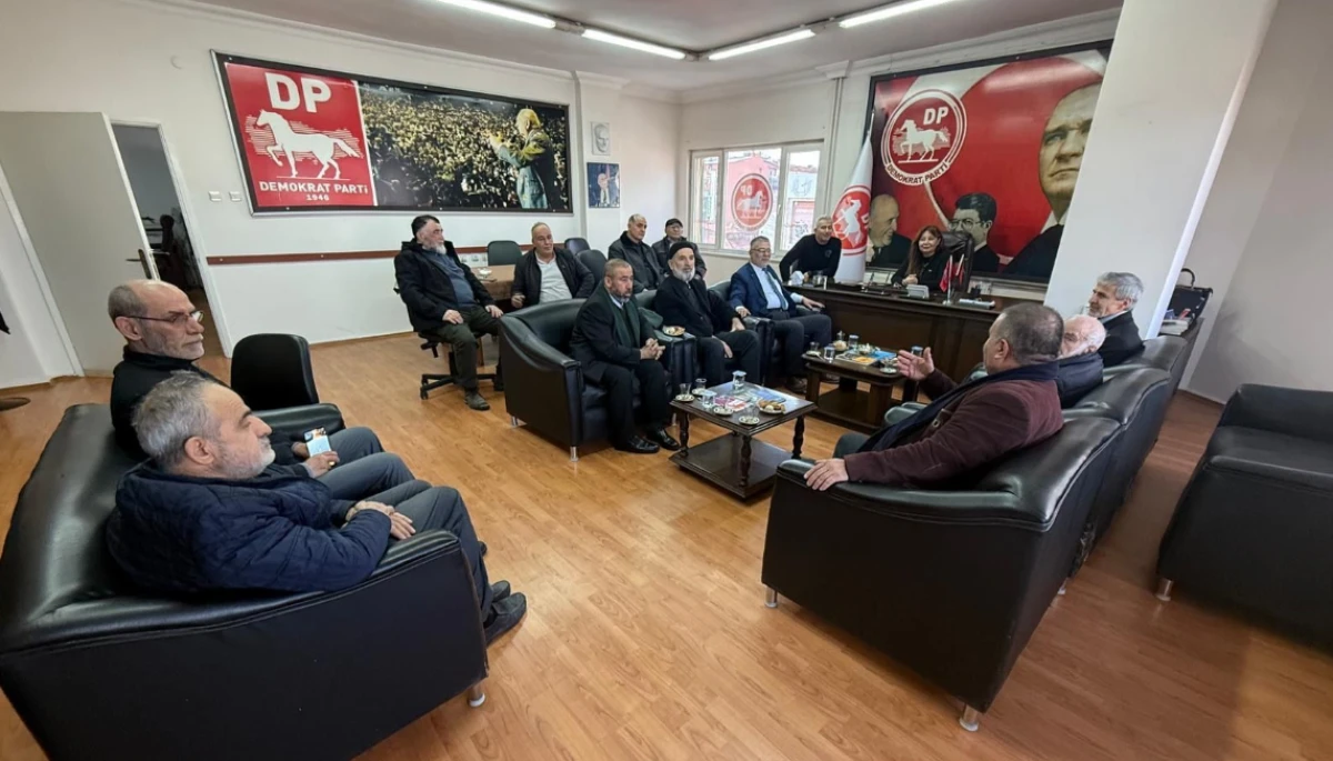 Saadet Partisi Isparta Teşkilatı&rsquo;ndan Neslihan B&uuml;y&uuml;k&ccedil;am&rsquo;a Hayırlı Olsun Ziyareti