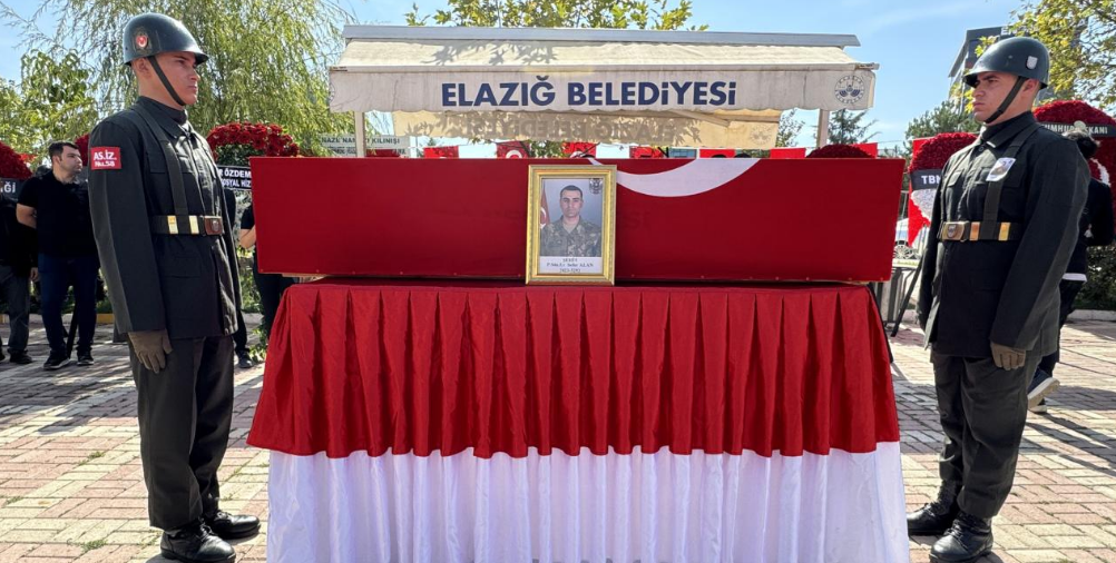 Şehidimiz Piyade Sözleşmeli Er Sefer Alan son yolculuğuna uğurlandı