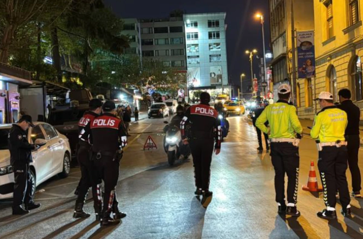 T&uuml;rkiye genelinde yılbaşı tedbirleri: 325 bin personel g&ouml;rev yapacak