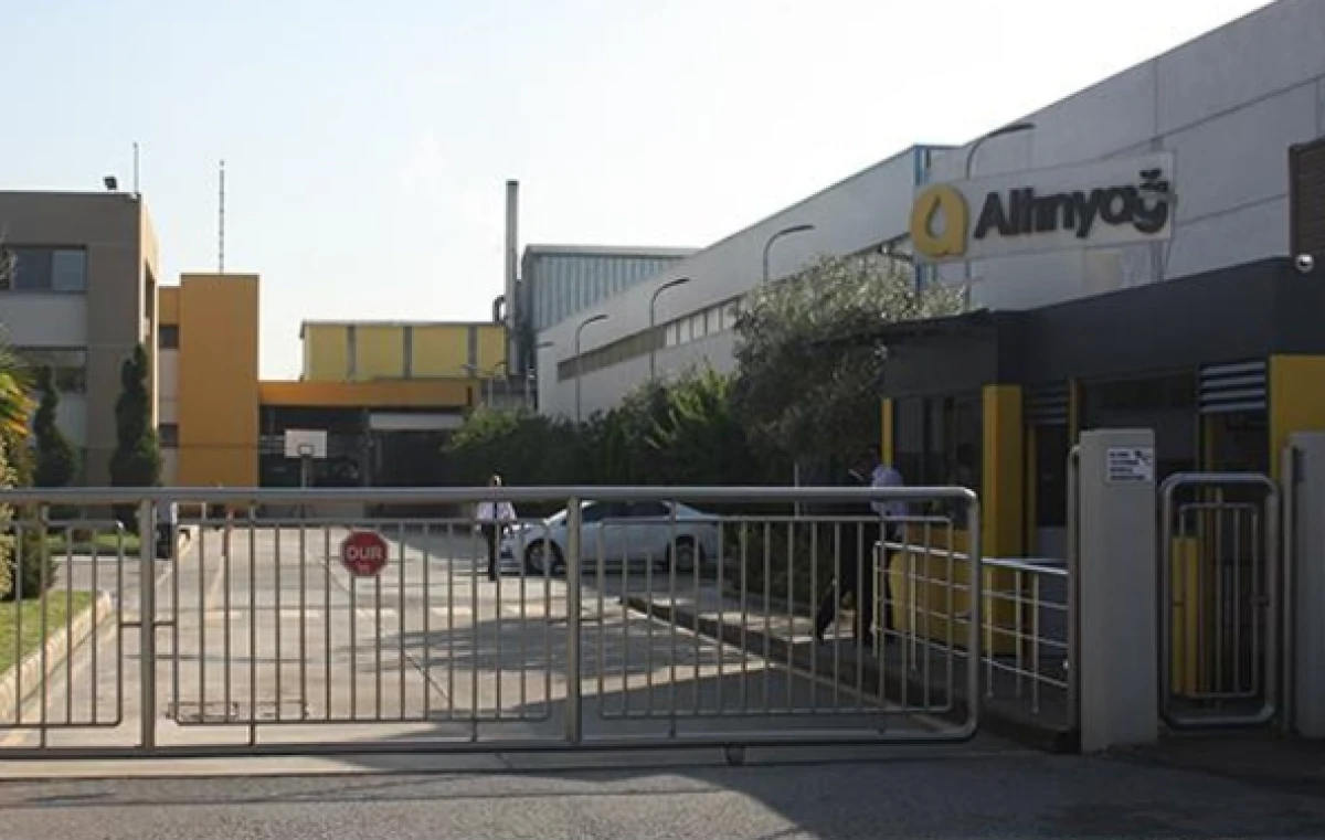 &Uuml;nl&uuml; Yağ Fabrikasını Ruslar Sattı T&uuml;rk Holding Satın Aldı