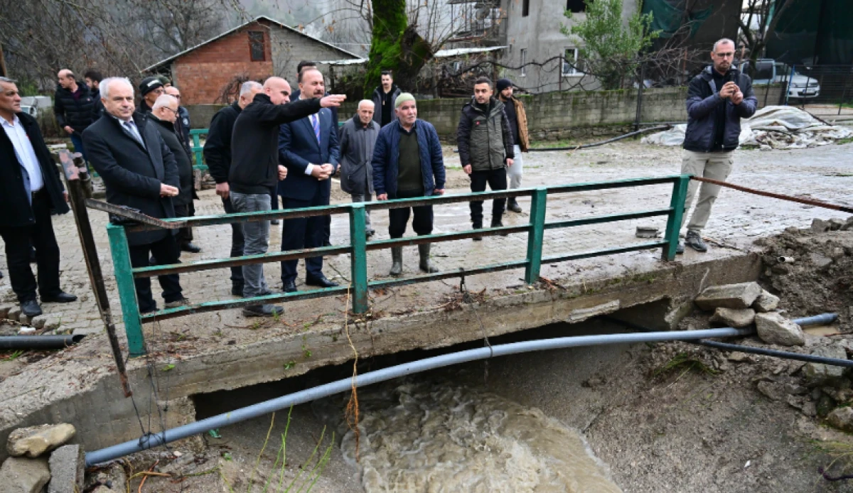 Vali Erin taşkın sonrası incelemede