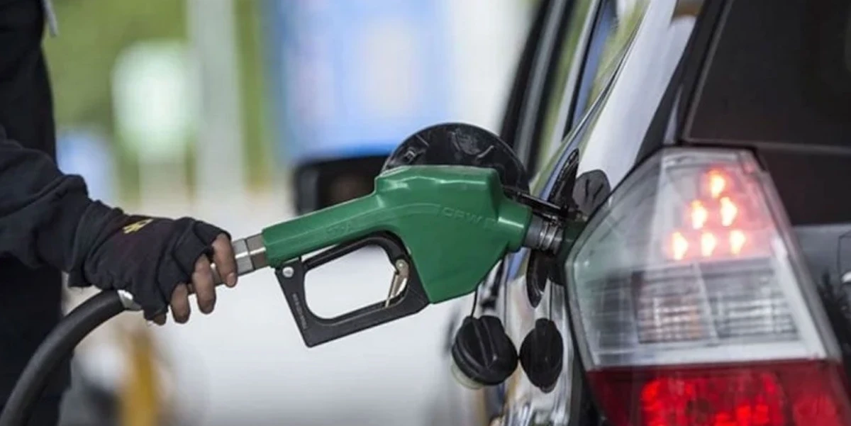 Vergisiz ilk pompa zammı tabelaya yansıdı