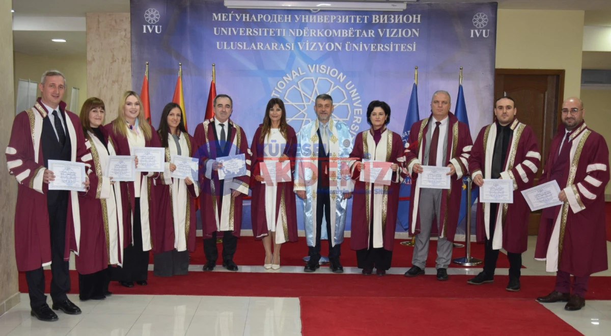 VİZYON &Uuml;NİVERSİTESİ 12. YILD&Ouml;N&Uuml;M&Uuml;NDE 9 AKADEMİK DERS KİTABINI TANITTI