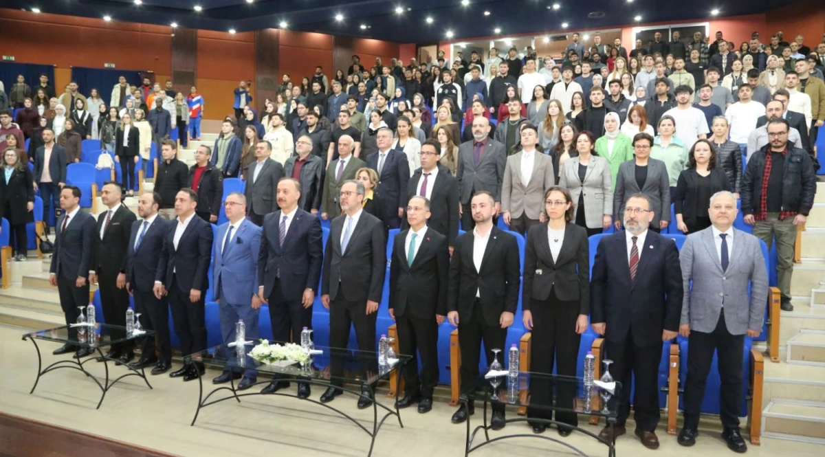 &ldquo;Y&uuml;zyılın Gen&ccedil;liği, Gen&ccedil;liğin Y&uuml;zyılı&rdquo;: &ldquo;İhtisas Akademi Isparta&rdquo; Devam Ediyor